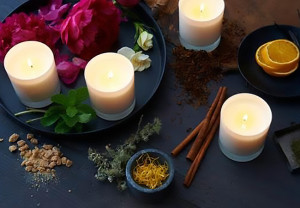 Crate & Barrel scented candles debut for spring 2016